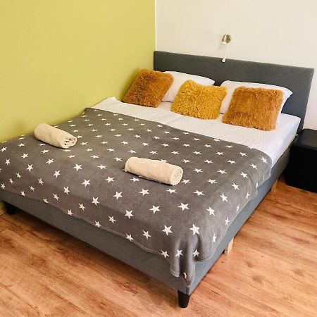 Like Apartman Eger Exterior foto